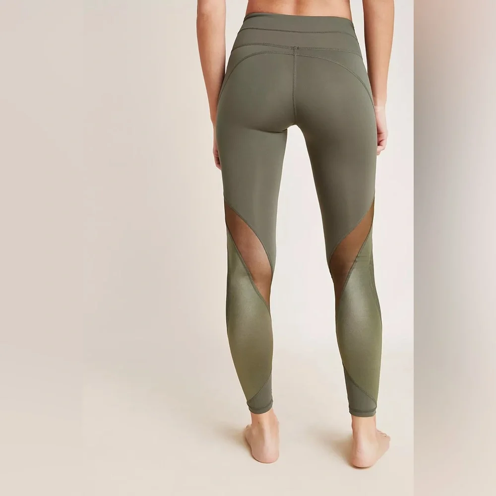 Free People Movement Mid Rise Tap Back Leggings